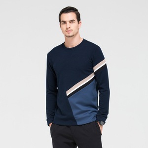 金狐狸(jhl)男装新款圆领休闲t恤衫