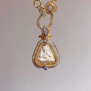 泰国正品 龙婆卡贤 龙婆喜 2517 必打 掩面 吊坠 金壳 鎏金壳