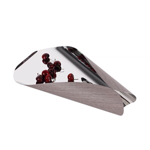 现代简约轻奢银色金属卷边不规则果盘托盘样板房厨房茶几软装饰品