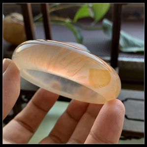 纯天然精品高冰强荧光花瓣龙纹玛瑙手镯口径53mm包邮
