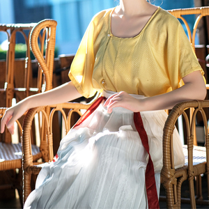 舒雅汉风短款汉服垂领衫唐制日常白菜纯色美人条白色褶裙