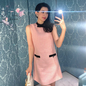 t小姐原创 早春miu缪家法式名媛粉色千鸟格连衣裙小个子礼服裙女