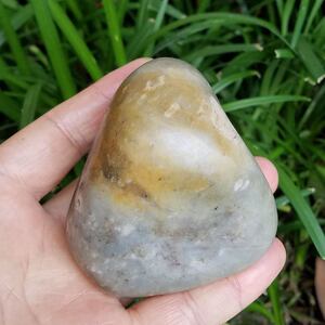 新疆和田玉籽料原石真皮毛料