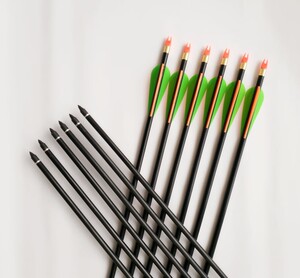 射箭器材 弓箭 玻纤箭杆 复合箭杆铝合金箭杆 成品碳素铝箭包邮
