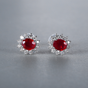善合珠宝总计1.09克拉缅甸天然鸽血红红宝石耳钉 18K金镶钻石耳环