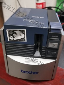 兄弟PT-9500PC标签打印机 实拍如图 ，公司里的 整体
