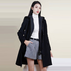 新颖哥弟特2020冬装新款中长款两件套加厚皮草羊毛呢外套女风衣潮