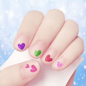 儿童可爱指甲贴彩色心形闪粉爱心美甲贴花环保防水孕妇手指甲贴画