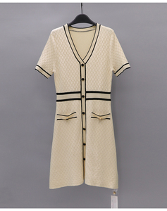 菲诺高端女装折扣专柜正品特卖春夏时尚亮线修身短袖针织连衣裙