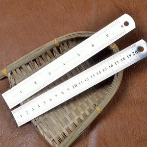 20cm钢直尺8英寸钢板尺不锈钢尺服装尺20厘米钢尺长直铁尺子手工