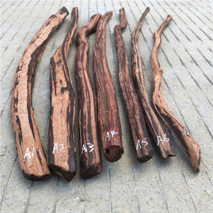 老挝小叶降真香奇楠级木料原木软油黑油凉香手把件挂件薰香手串料