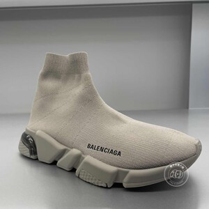 巴黎世家字母袜子