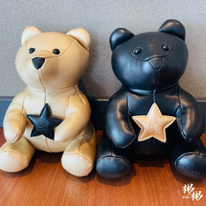 星巴克10周年小熊公仔星礼包配件黑金熊背包徽章挂件摆件儿童玩具