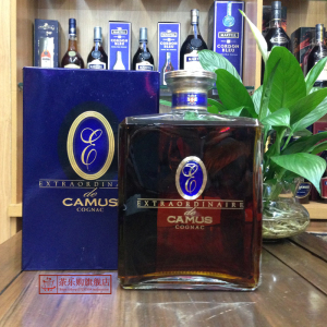 法国原装洋酒 camus金花卡慕蓝宝石干邑白兰地 700ml 包邮