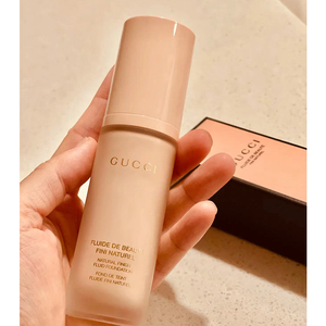 gucci古驰新款粉瓶丝润粉底液110c水润光泽妆感30ml