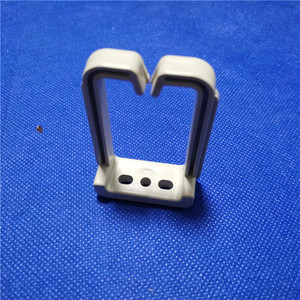 塑料理线环 新三孔中环 机柜走线环(62*43*18,孔距18mm)e-013