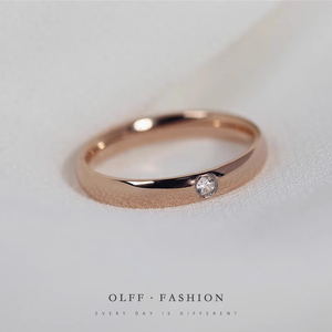奥特莱斯折扣新款时尚单钻光面钛钢18K戒指莫桑钻戒指女食指指环