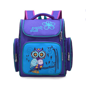 手提书包小学生三到六年级超轻轻便减压男儿童一二年级78九岁硬壳