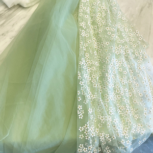 香槟浅绿色梅花烫印儿童裙甜品台网纱布料连衣裙礼服婚纱面料布料