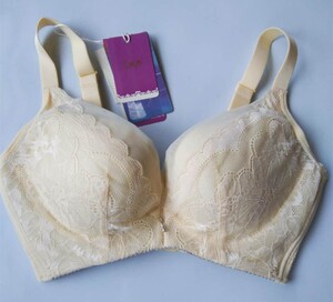 紫秀z218无钢圈加厚杯聚拢收副乳自然保养调整型舒适文胸