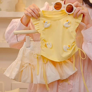 婴儿衣服夏季洋气甜美可爱小鸭子短袖套装一岁女宝宝超萌淑女童装