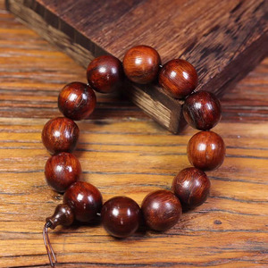 披毛犀手串 百年亚亚 红皮老料 鱼子纹爆满 纹理清晰 20mm