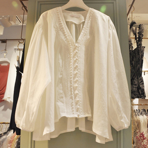 韩国东大门新款温柔风白色v领长袖衬衫女装秋冬法式宽松衬衣上衣