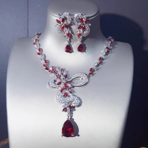 新款奢华精致中国风新娘红色宝石项链耳环套装镶嵌宝石婚纱礼服饰