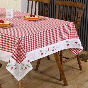 田园清新餐桌布草莓格子少女心刺绣美式长方形台布茶几书桌垫布艺