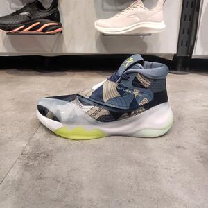 安踏篮球鞋kt6汤普森不动如山高帮耐磨签名款篮球战靴112111101