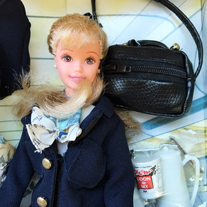 丽佳娃娃日本芭比