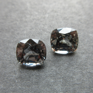 000人付款淘宝精工金属灰色尖晶石1.