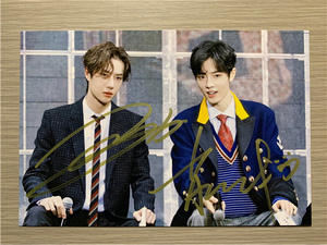 『冲冠』电视剧陈情令肖战王一博亲笔签名照片24款热门定妆照合照