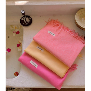 粉红色围巾女冬季韩版加厚保暖仿羊绒高级感长款百搭可爱披肩围脖