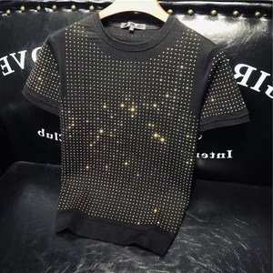 满钻t恤潮牌