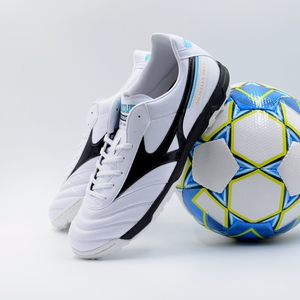 美津浓morelia ii pro as袋鼠皮tf碎钉莫雷拉足球鞋p1gd221409