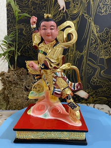 哪吒三太子神像木雕