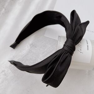 悠家黑色布艺简约气质时尚通勤发箍侧边蝴蝶结外出百搭头箍女发卡