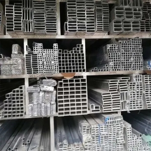 厂家批发现货铝方管铝方通矩形管铝扁管 大小方管50*150*200*300