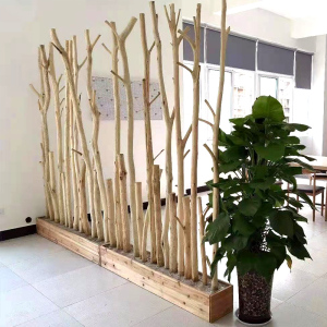 天然原木无甲醛干树枝屏风隔断树干客厅玄关幼儿园环创防腐装饰树