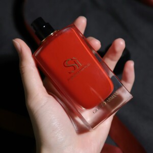 王嘉尔同款 armani阿玛尼红色迷情挚爱红瓶花果香调浓香水30ml