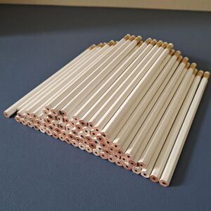 白色铅笔芯