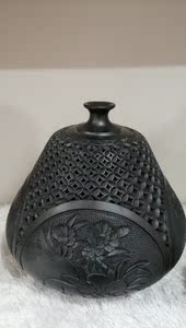 绥棱黑陶