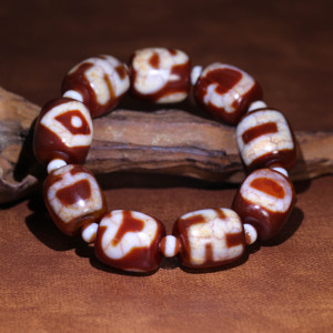 西藏天然玛瑙 龙鳞凤血多宝天珠手串 20*20mm超顶天珠多宝手串