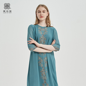 兰丝绘女装旗舰店夏季新款桑蚕丝湖兰色中裙夏天轻薄款连衣裙