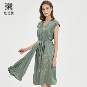 00兰丝绘女装旗舰店天猫兰丝绘2022年新款早春女装高级感时尚真丝桑