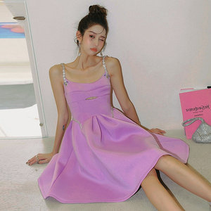 法式缎面设计师吊带小礼服平时可穿仙女系蓬蓬裙轻奢高端小众洋装