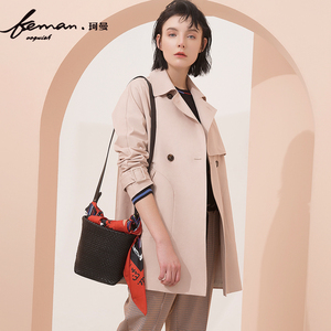 珂曼女装2020春季新款显瘦气质经典立领长袖风衣单排扣外套女