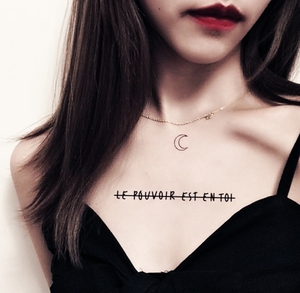 网红胸口月亮纹身贴防水女持久仿真ins风英文字母个性暗黑系贴纸