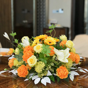 新款酒店餐厅桌面花艺摆件办公会议签到台婚礼桌花迎宾区装饰布置